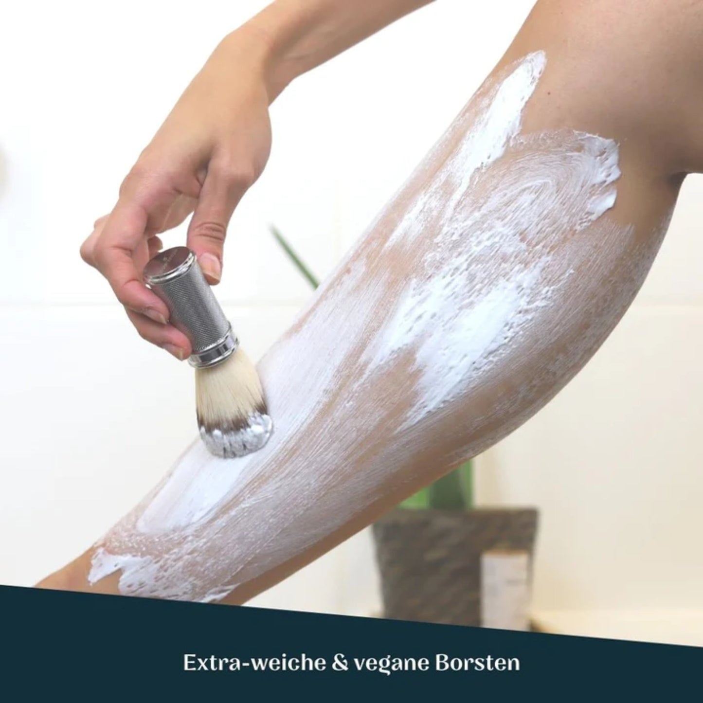 Rasierpinsel Premium aus Metall Chrom vegan - #shop_name