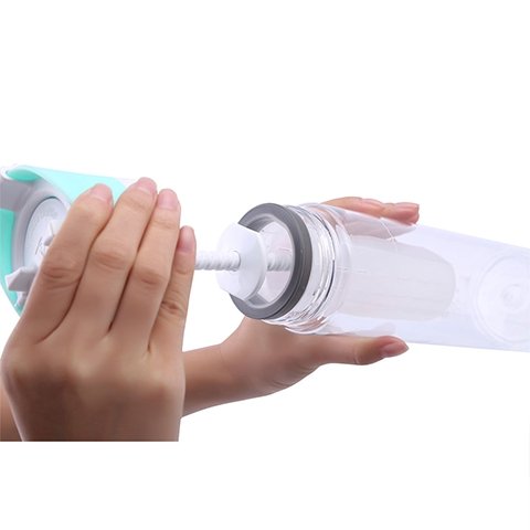 Trinkflasche PressaBottle 0.7 Liter Tritan zertifiziert in der Schweiz