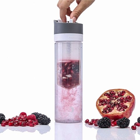 Trinkflasche PressaBottle 0.7 Liter Tritan zertifiziert in der Schweiz