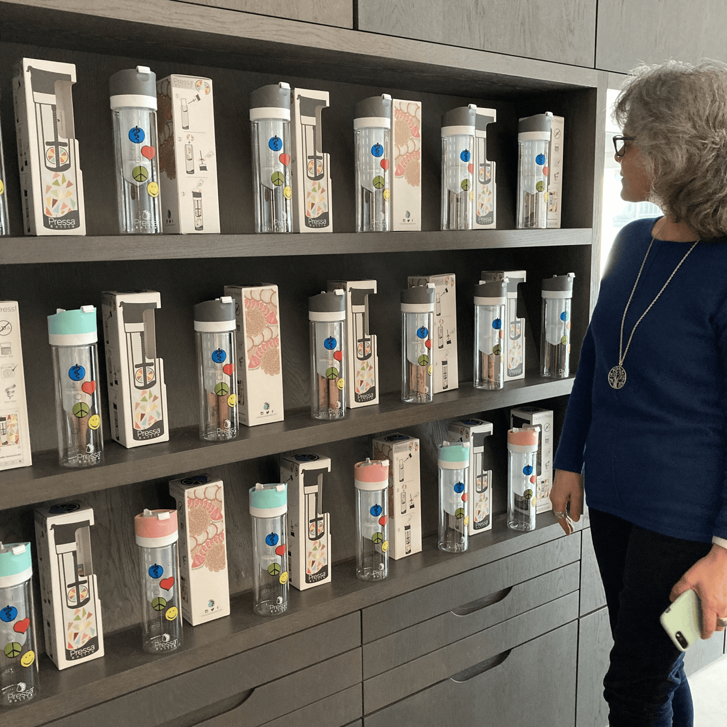 Trinkflasche PressaBottle 0.7 Liter Tritan zertifiziert in der Schweiz - #shop_name